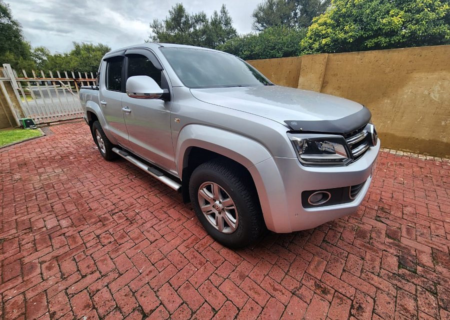 2016 Amarok 2.0BiTdi D/C Highline - FSH